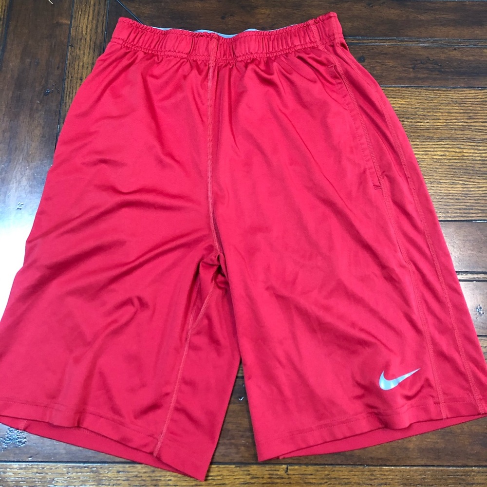 Nike Men’s Size Small Red Athletic Shorts